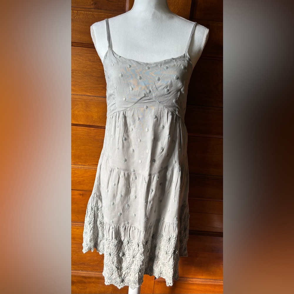 Jessica Simpson Green Sleeveless Dress